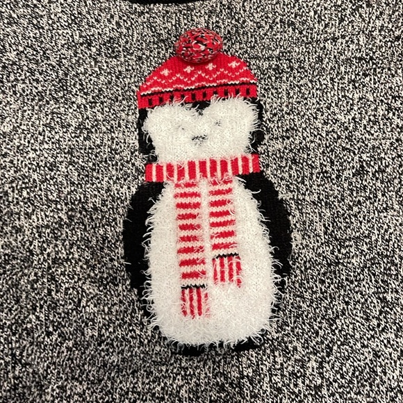 Wearing Your 🩷 On Your Sleeve Sweater sz S - Picture 2 of 5